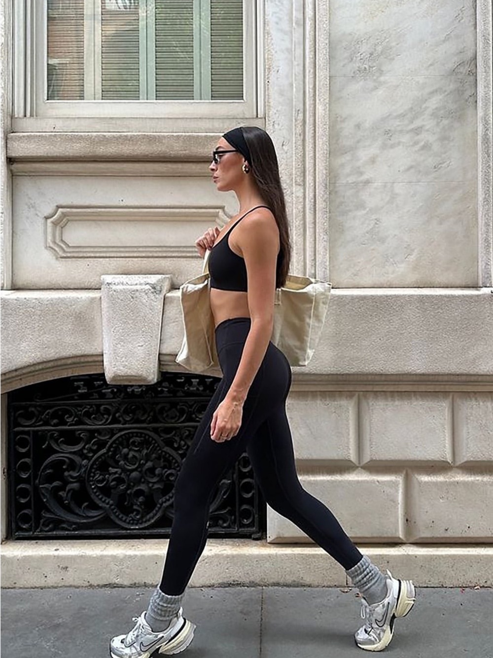 Fabletics Black Performance Leggings with Side Pocket